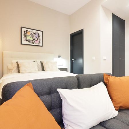 Grund Suites Gallery By Freshapartments Málaga Exteriör bild