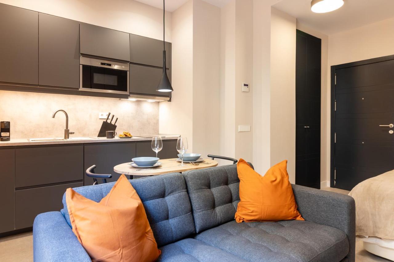 Grund Suites Gallery By Freshapartments Málaga Exteriör bild