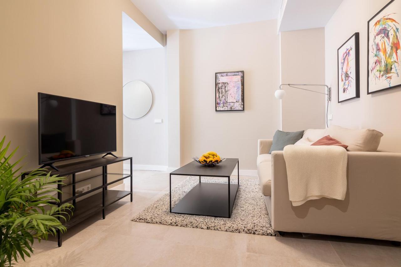 Grund Suites Gallery By Freshapartments Málaga Exteriör bild