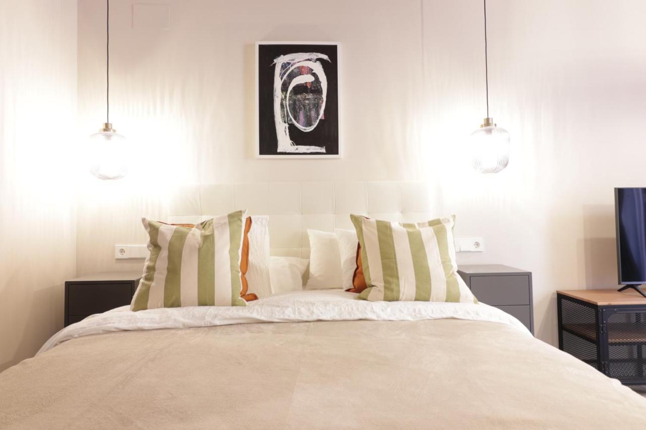 Grund Suites Gallery By Freshapartments Málaga Exteriör bild