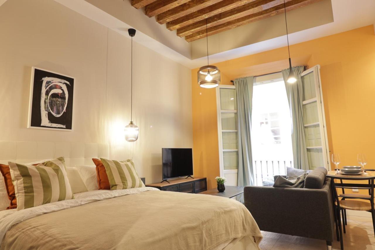 Grund Suites Gallery By Freshapartments Málaga Exteriör bild